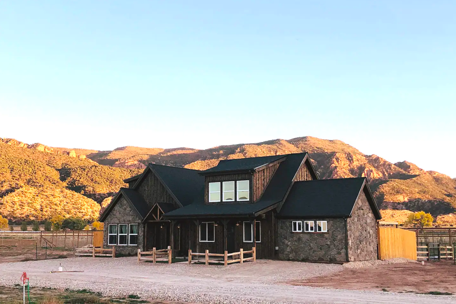Pensjonat na ranczo w Utah /fot. Airbnb